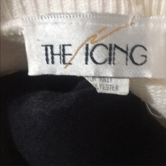 Over sized knit sweater one size fits all - Picture 4 of 8